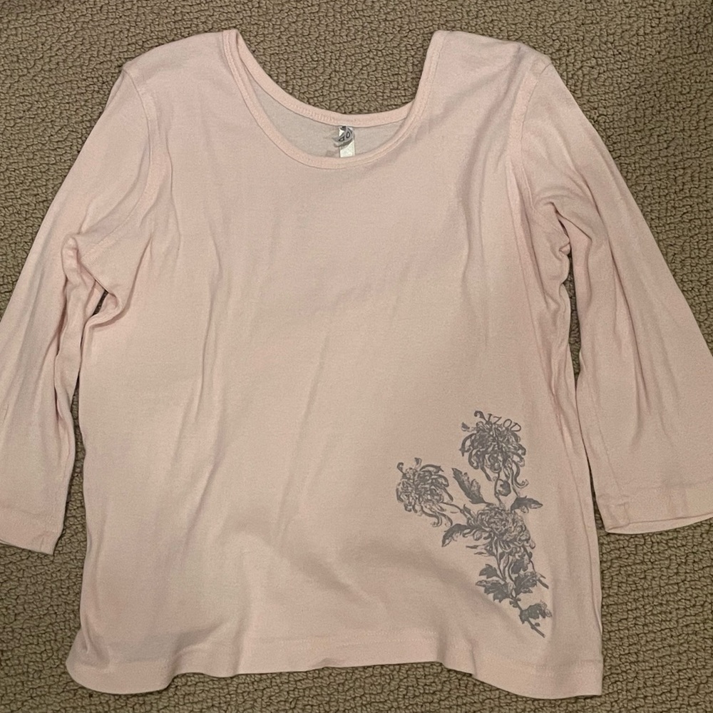 Vintage light pink shuttle cottage core aesthetic